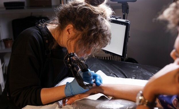 How Wireless Printing Helps Tattoo Artists Spend More Time Creating and Less Time Preparing